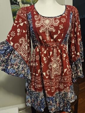 Small * Flying Tomato  * Dress * Rayon Bell Skeeves * Bohemian